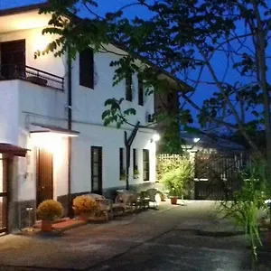 Bed & Breakfast Fontanarossa Airport -private Parking-, Catánia